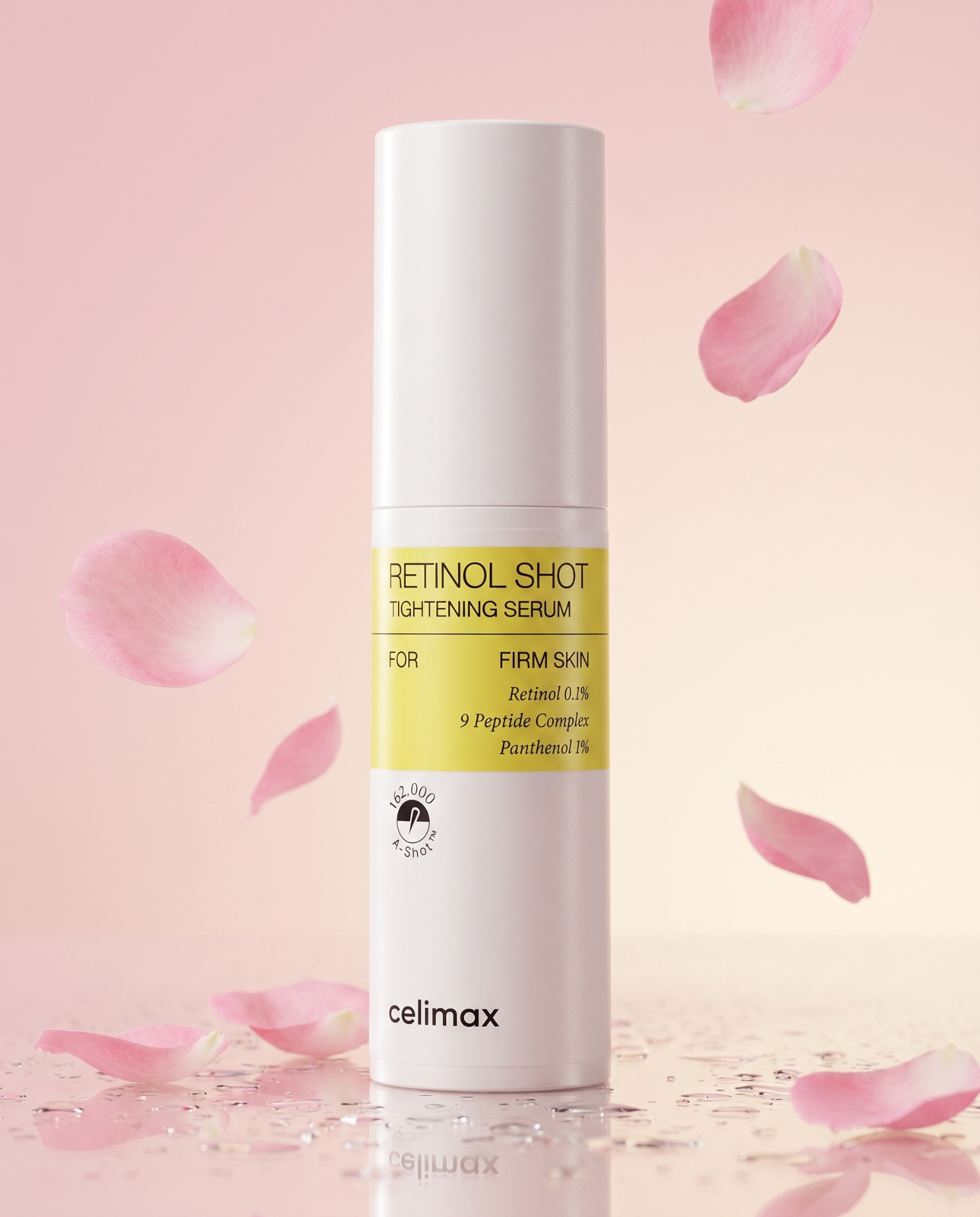 Celimax Vita-A Retinol Serum sur fond pastel.